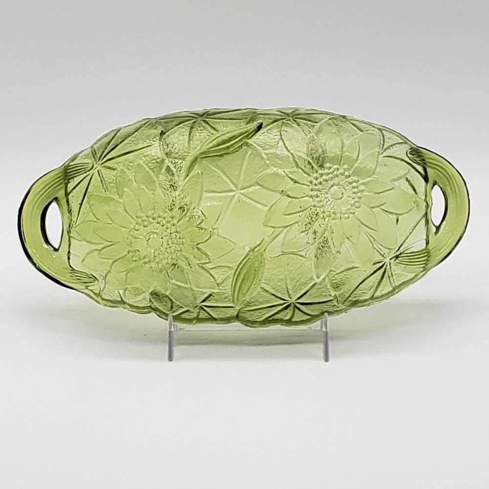 Indiana Glass Vintage Green Lily Pons Oval Handled Pickle or Relish Dish - Picture 11 of 14